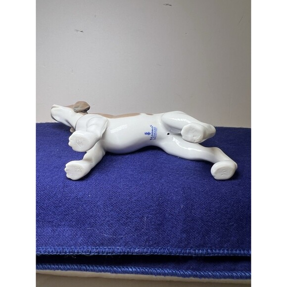 Lladro Figurine 5350 On Guard Beautiful Attentive Beagle Puppy Dog Retired - Picture 10 of 11